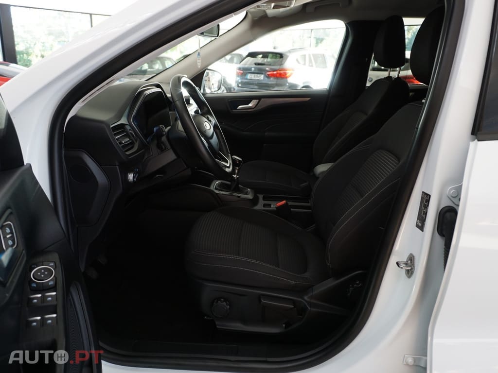 Ford Kuga 1.5 TDCi EcoBlue Titanium