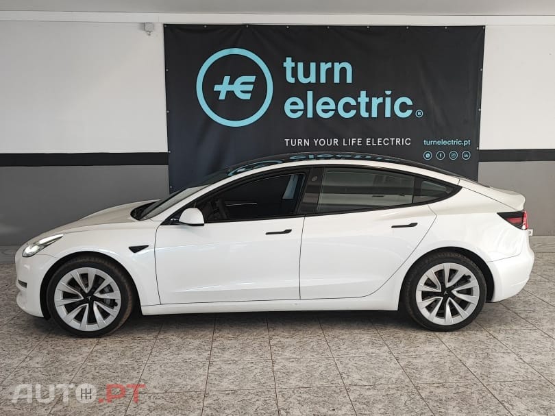 Tesla Model 3 Long Range AWD Dual Motor