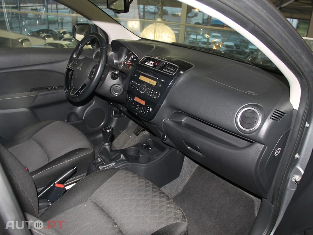 Mitsubishi Space Star 1.2 Connect Edition