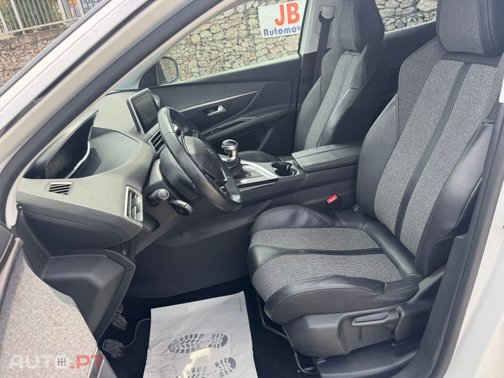 Peugeot 3008 1.6 BlueHDi Allure
