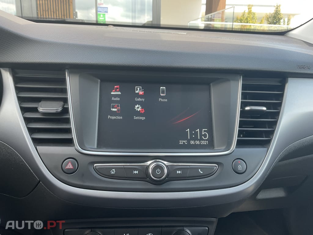 Opel Crossland X 1.2 Business Edition