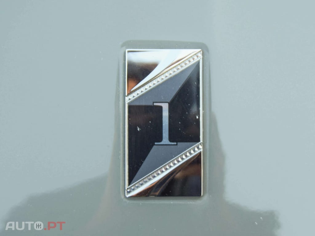 DS DS4 E- Tense 1.6 Hybrid La Premiere