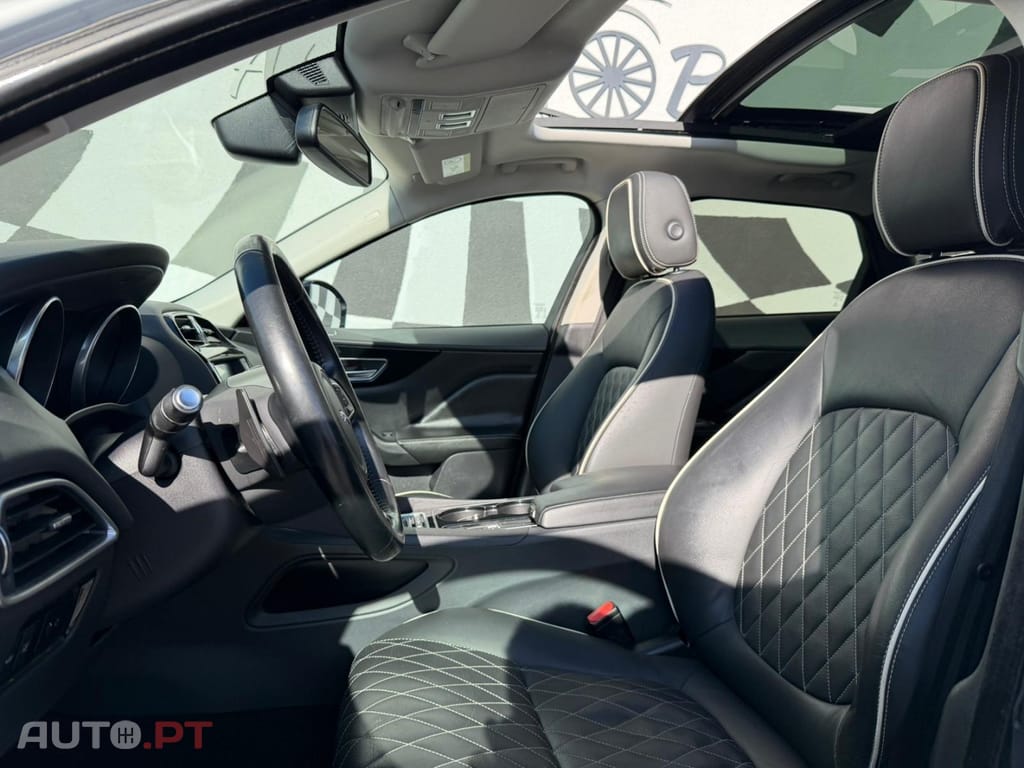 Jaguar F-Pace 20d Aut. Pure