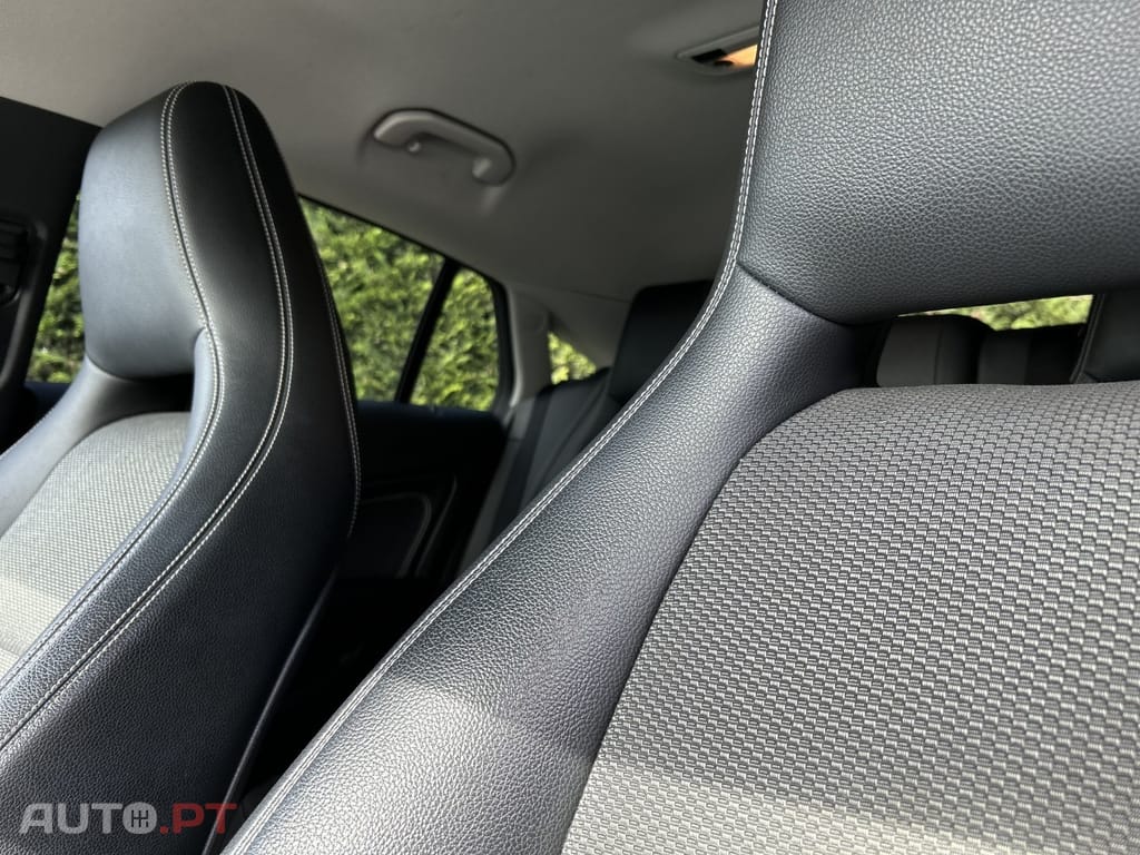 Mercedes-Benz CLA 180 d Shooting Brake