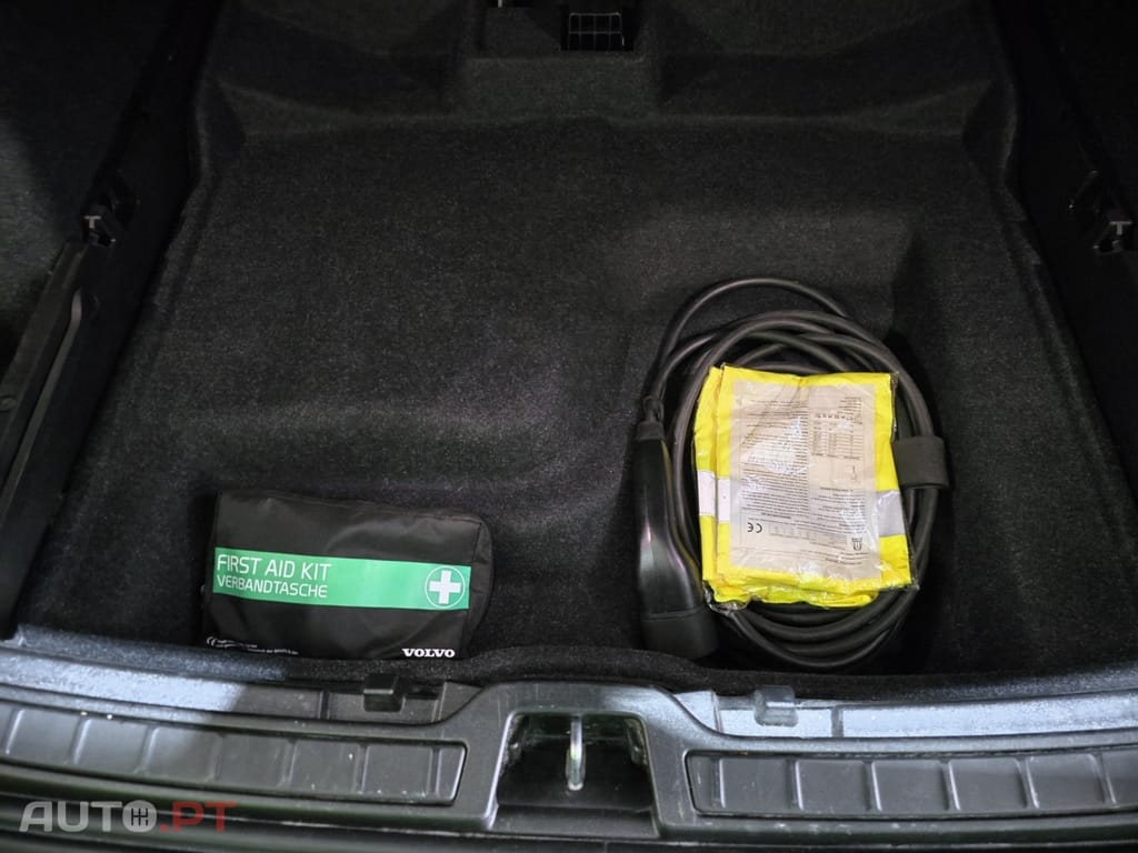 Volvo XC40 P8 AWD Recharge RDesign