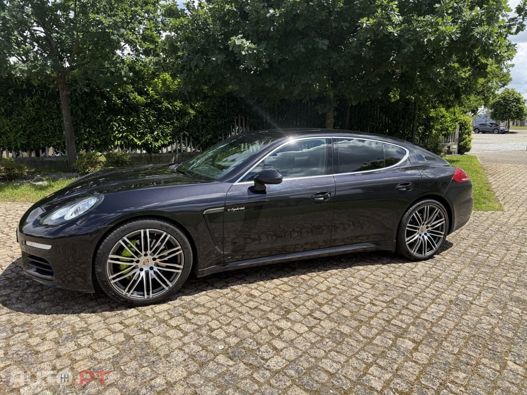 Porsche Panamera S e-Hybrid