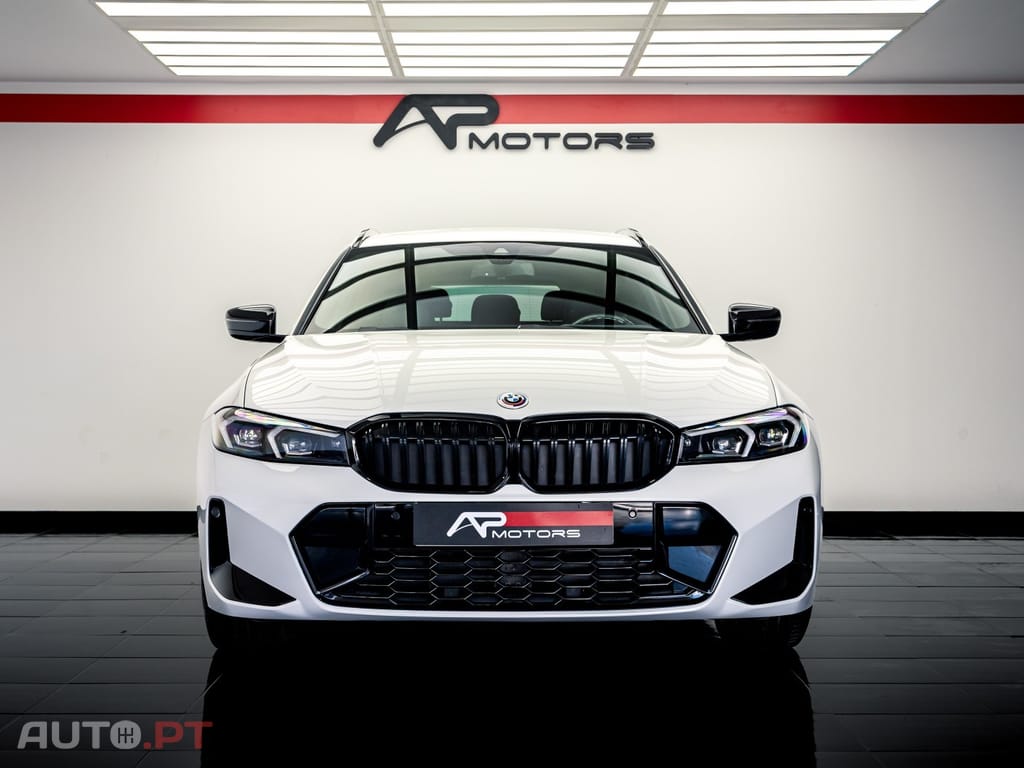 BMW 330 e Pack Desportivo M Auto