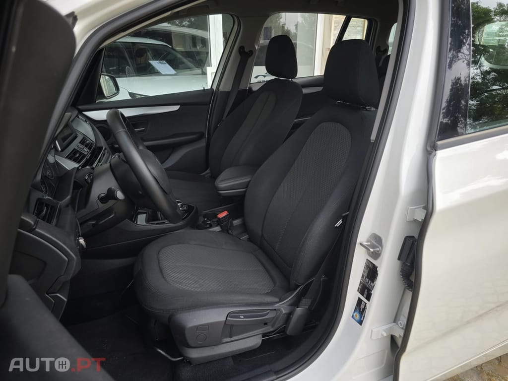 BMW 216 d 7L Advantage