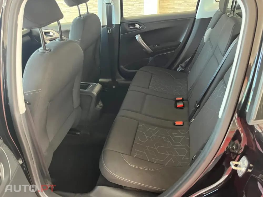 Peugeot 2008 1.6 BlueHDi Style