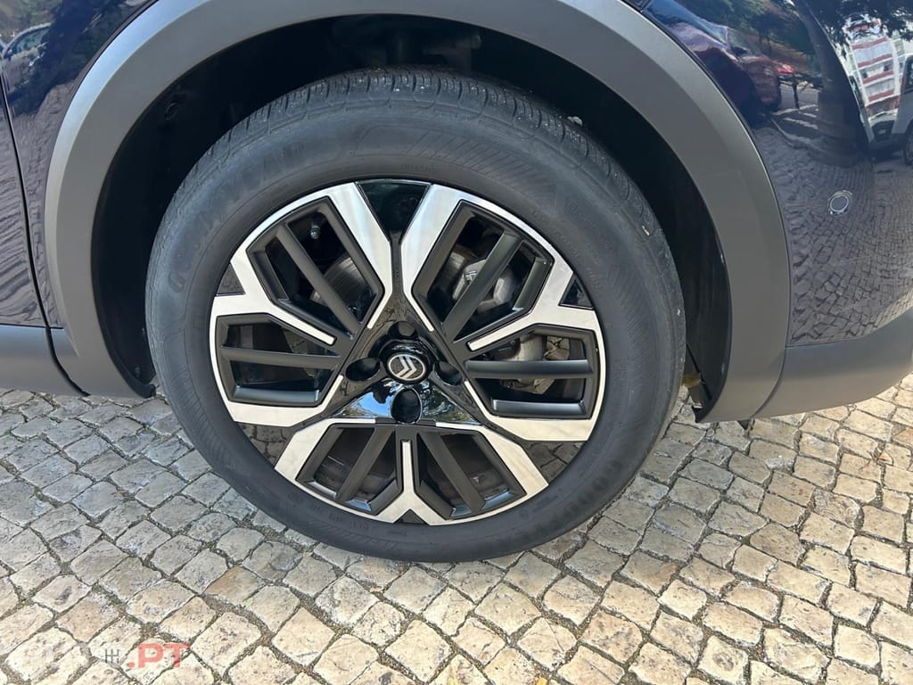 Citroën C4 X 1.2 Hybrid Max e-DSC6 — fotografia 12