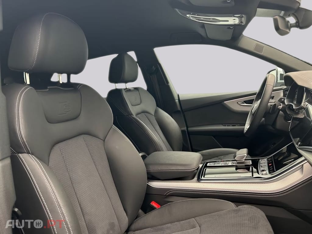 Audi Q8 55 TFSIe qu S line 