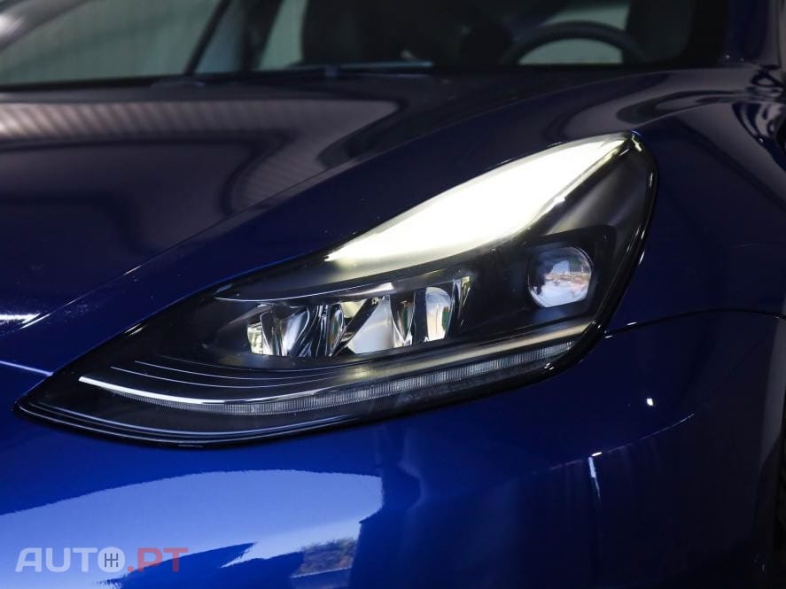 Tesla Model 3 Long Range AWD Dual Motor