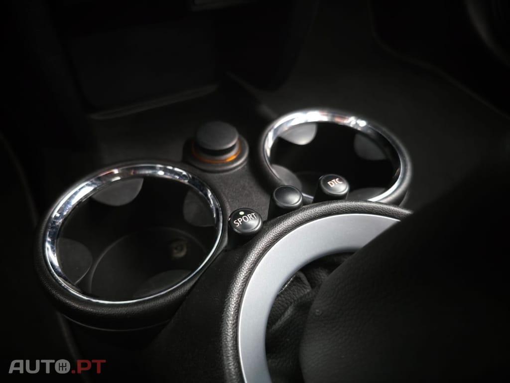 MINI Cooper John Cooper Works