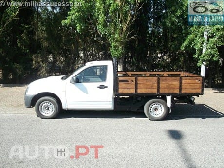 Isuzu D-Max 2.5 DTI CS 2WD L  3 Lugares
