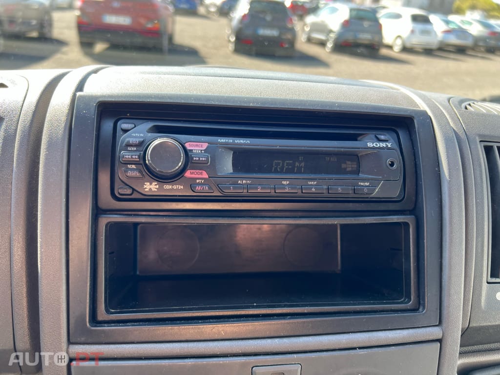 Peugeot Boxer 2.2 HDi 330 L2H2