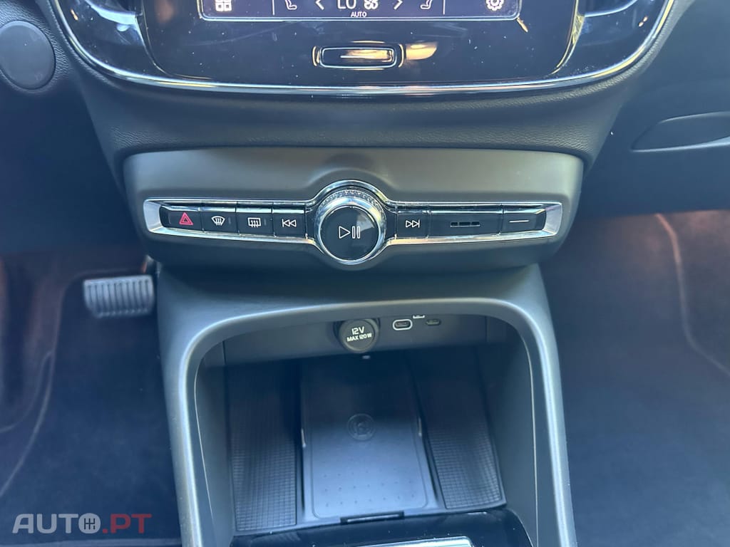 Volvo XC40 Recharge Plus