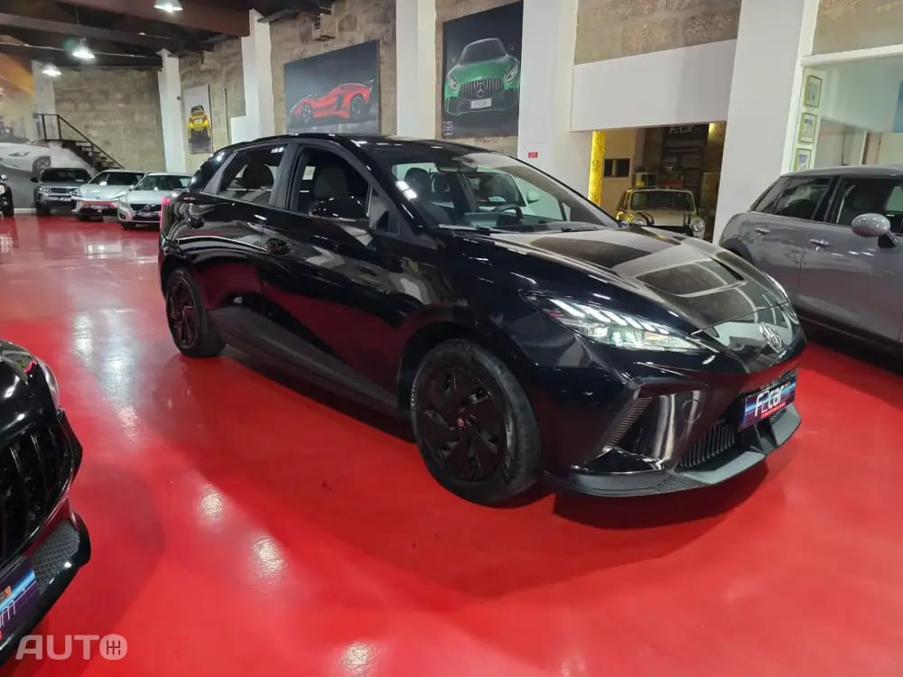 MG MG4 51 kWh Standard