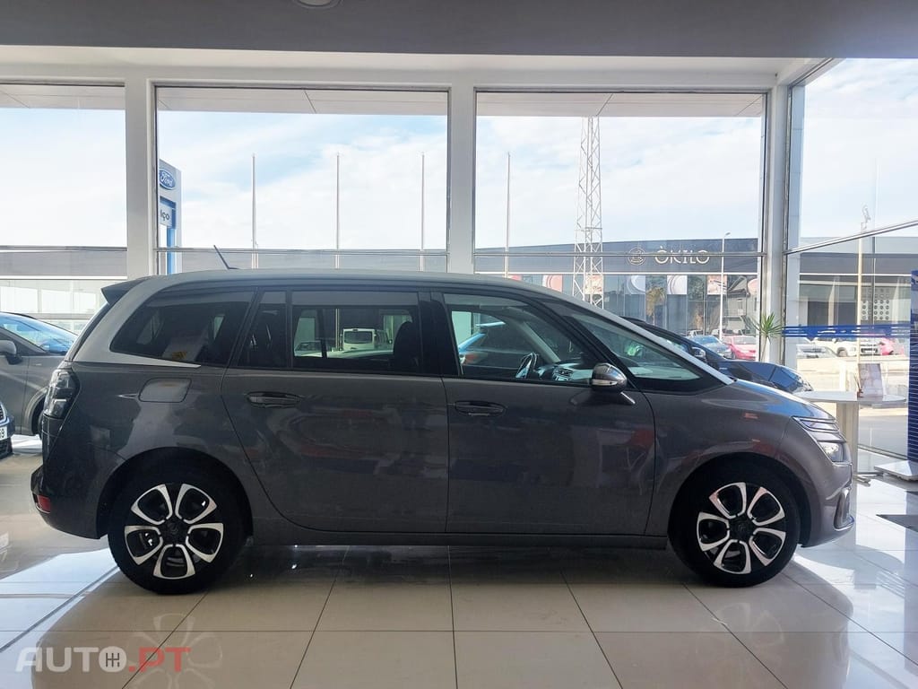 Citroën Grand C4 Spacetourer 1.2 PureTech Feel — fotografia 6