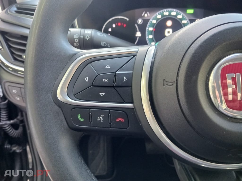 Fiat Tipo 1.5 GSE T4 Cross DCT — fotografia 28