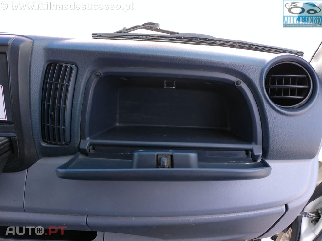 Mitsubishi Canter FUSO 3.0 Di-d (FE4P410-02)
