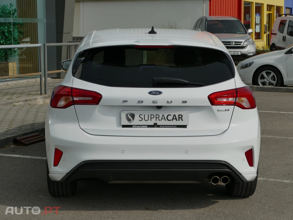 Ford Focus 1.0 EcoBoost MHEV ST-Line X