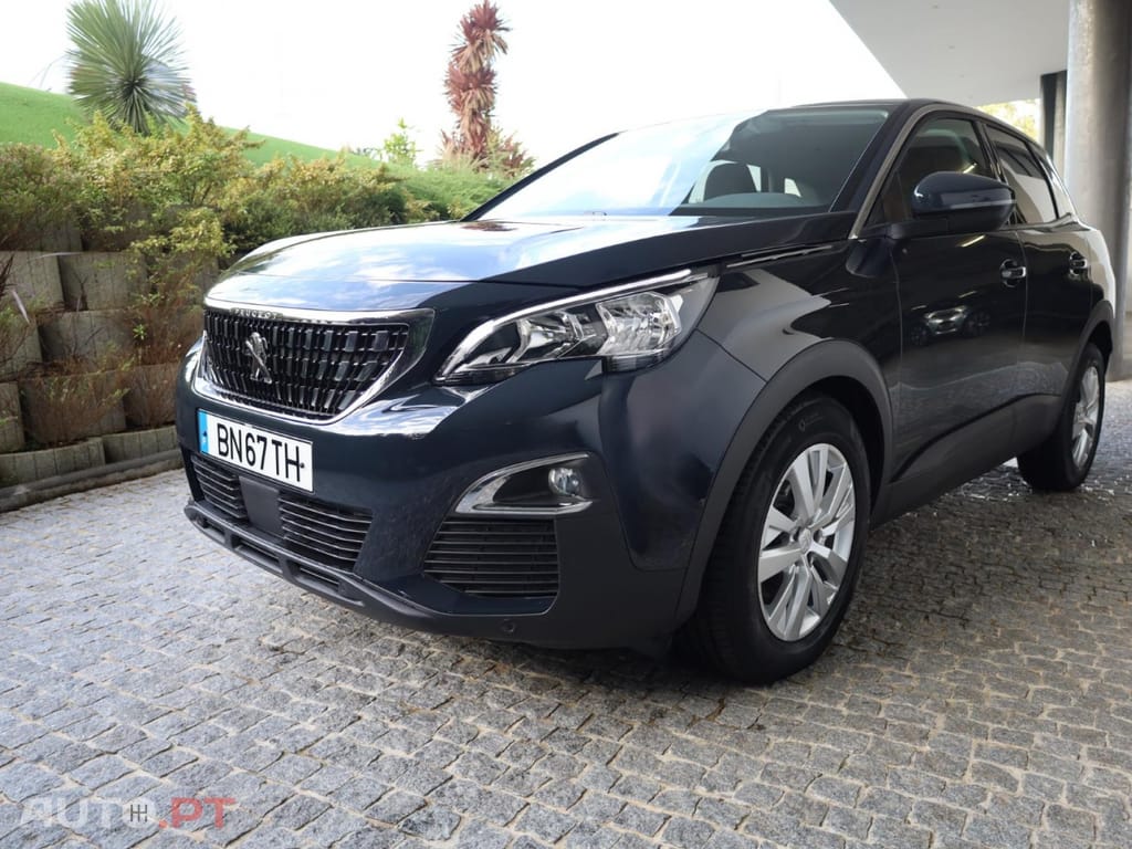 Peugeot 3008 1.2 PureTech Active EAT8