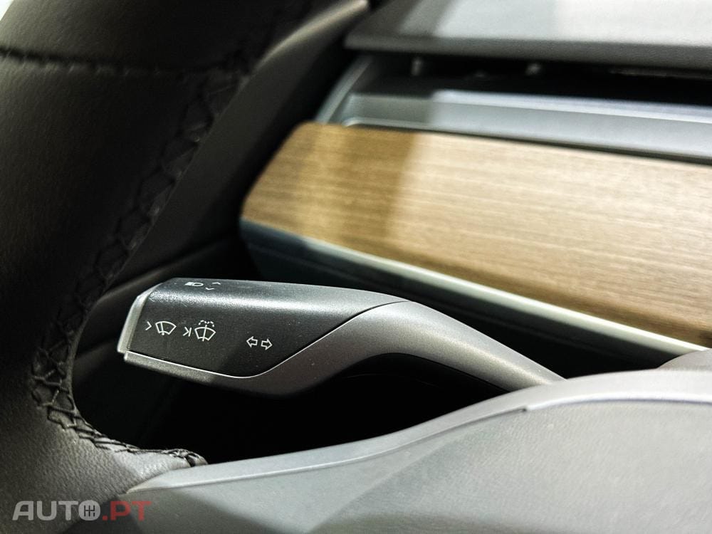 Tesla Model 3 Long-Range Dual Motor AWD