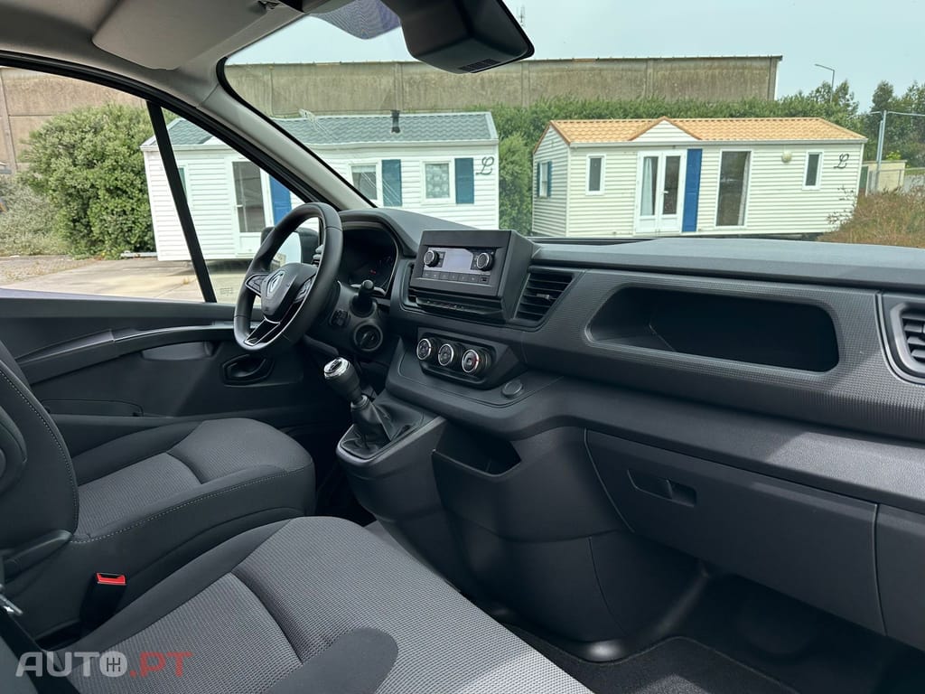 Renault Trafic 2.0 Blue dCi L2 Grand SpaceClass