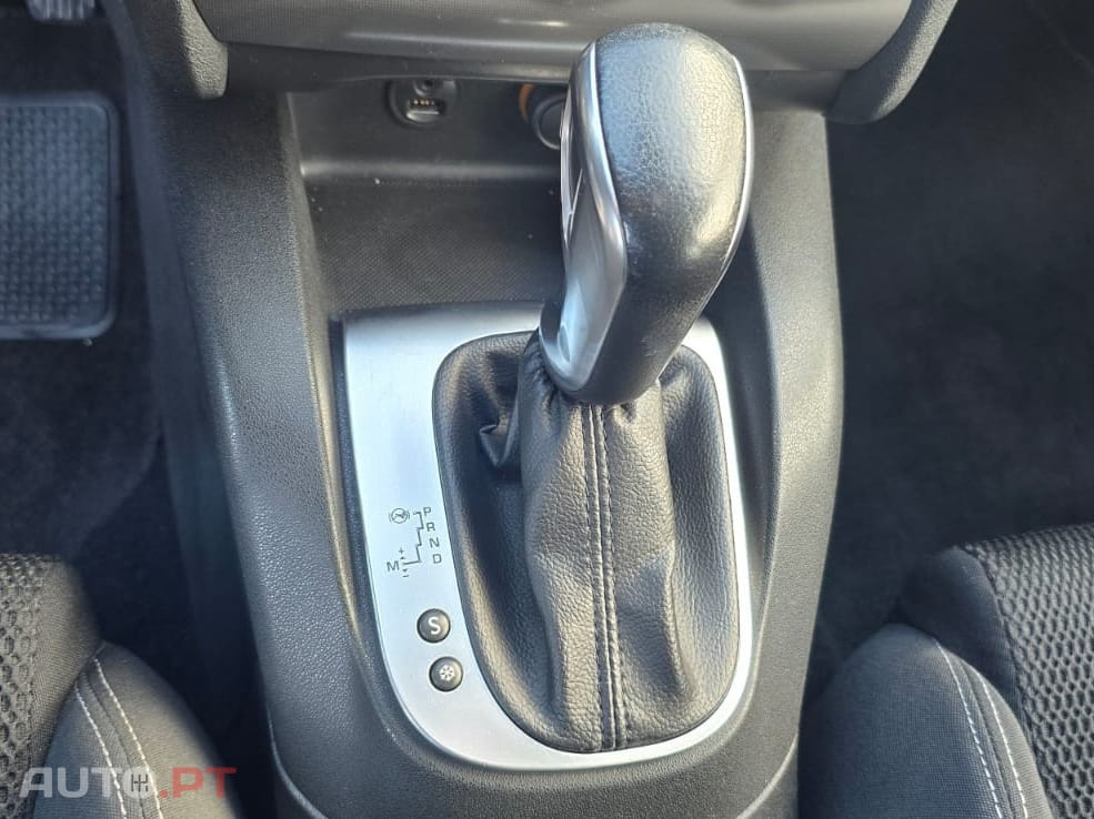 Citroen C4 1.6 BlueHDi Feel EAT6