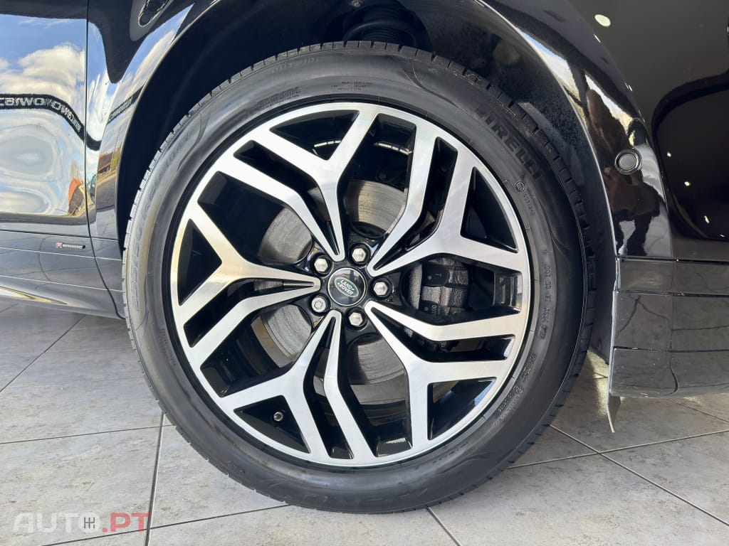 Land Rover Evoque P250 R-Dynamic HSE
