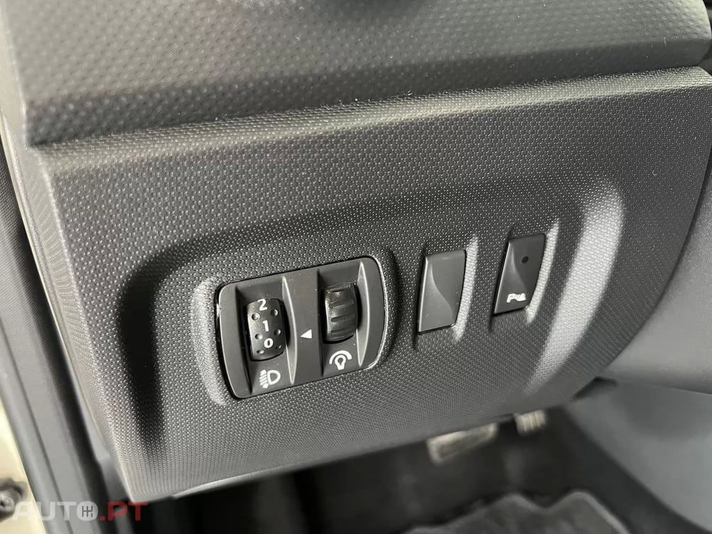 Renault Captur 1.2 TCe Exclusive EDC