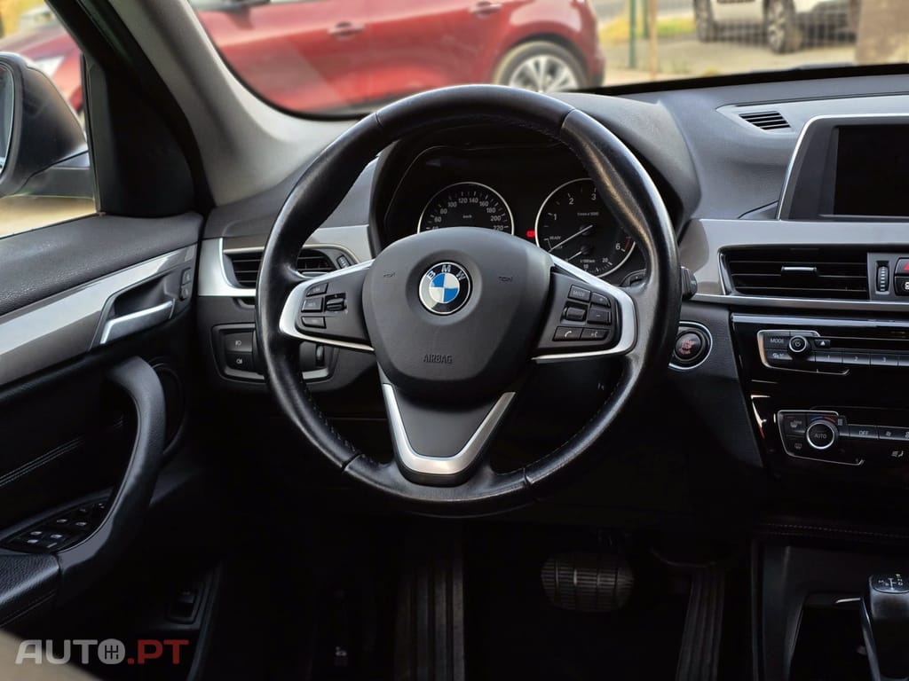 BMW X1 18 d sDrive Auto xLine