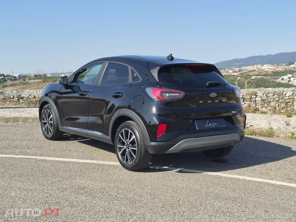 Ford Puma 1.0 EcoBoost MHEV Titanium