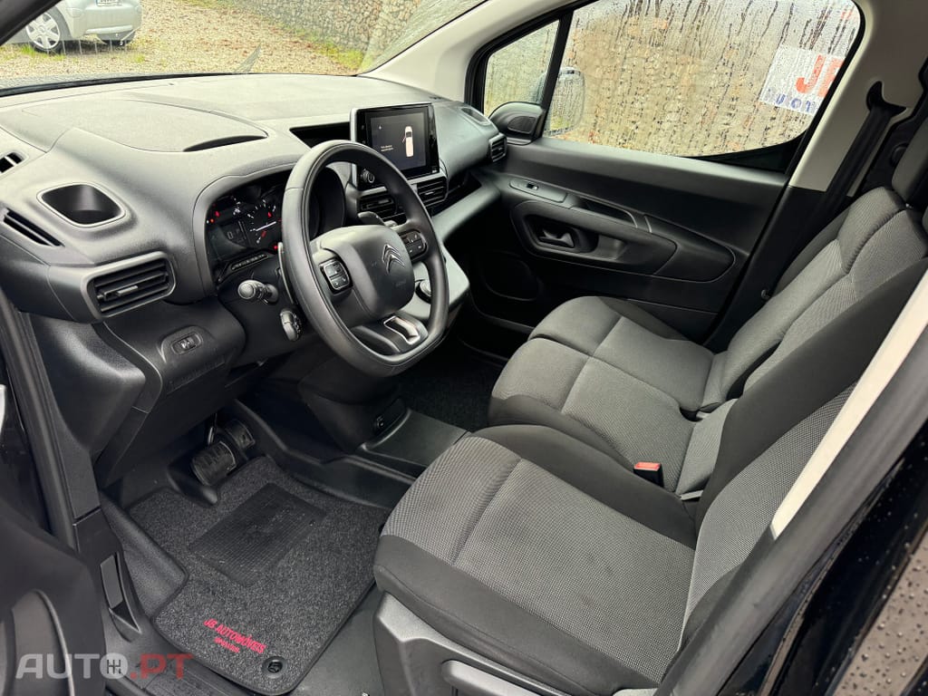 Citroen Berlingo 1.5BlueHDI AUTOMÁTICA 3LUG Full Extras