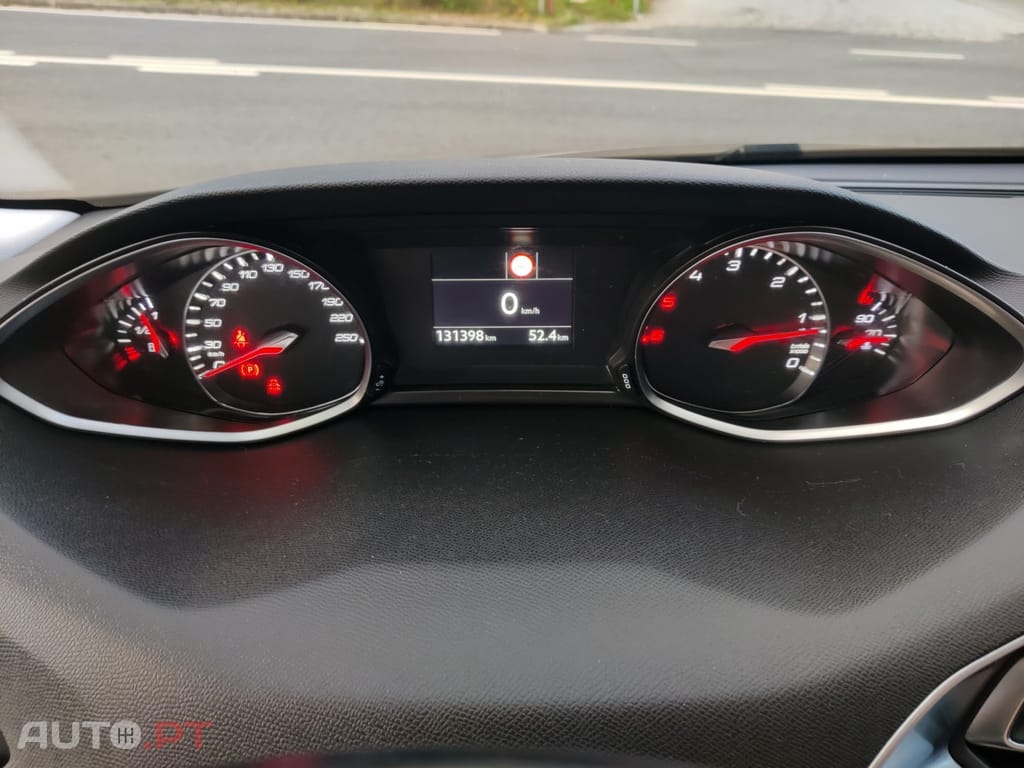 Peugeot 308 1.5 BlueHDi Allure