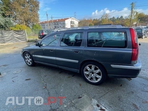Volvo V70 D5 Nivel 2