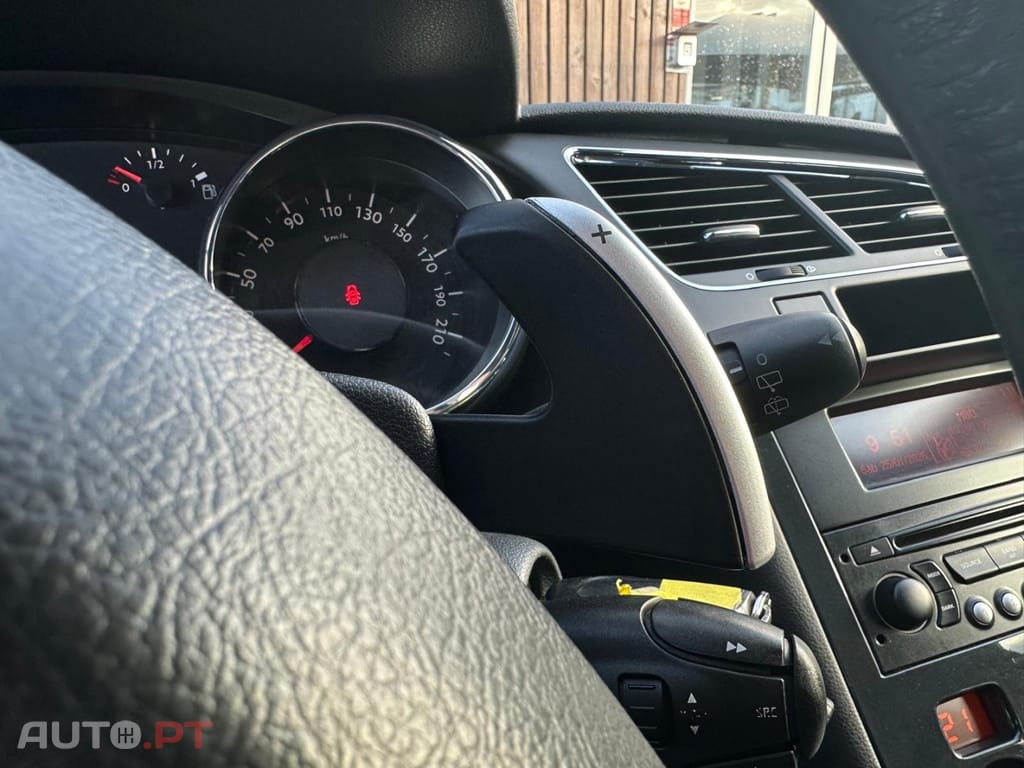 Peugeot 3008 1.6 e-HDi Business Line CMP6