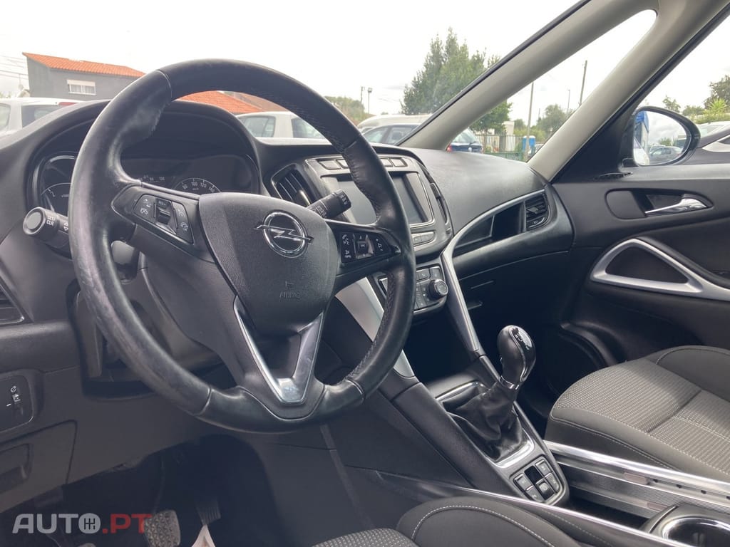 Opel Zafira 1.6 CDTi Dynamic S/S