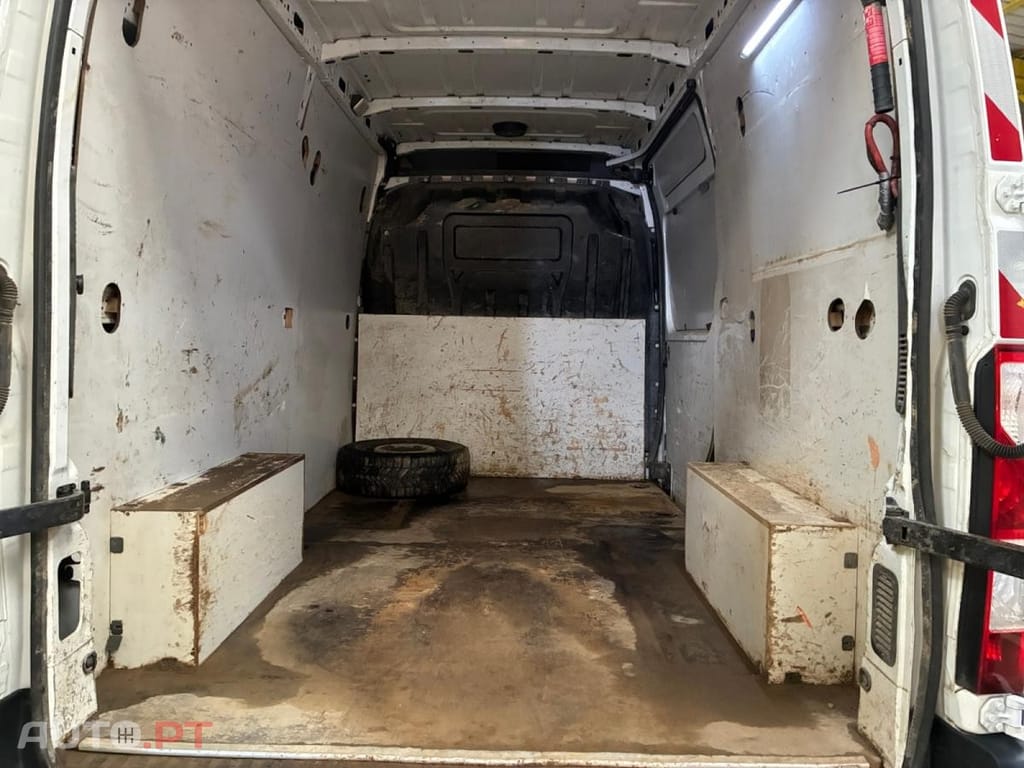 Renault Master 2.3 dCi L2H2 3.5T Grand Confort