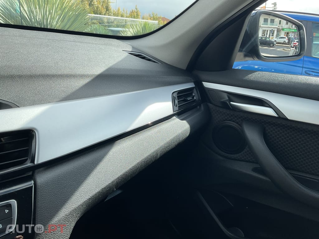 BMW X1 16 d sDrive Auto