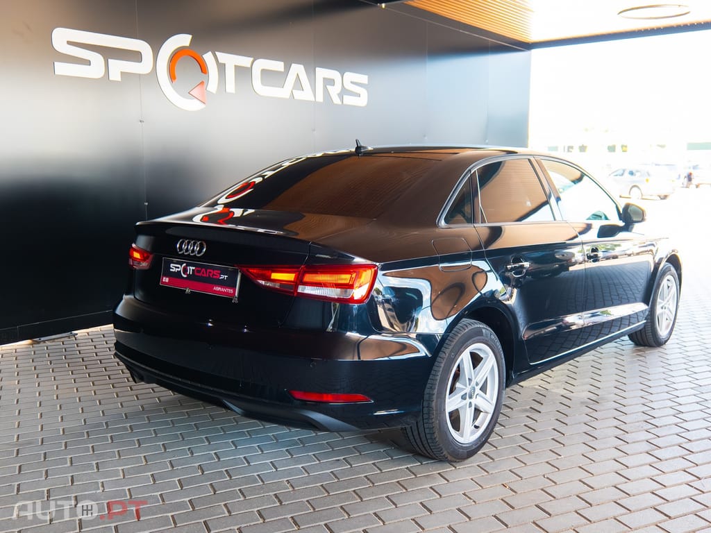 Audi A3 1.6 TDI S tronic