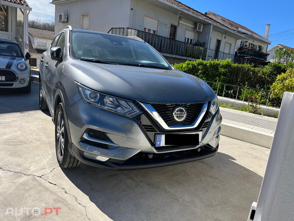 Nissan Qashqai Connecta JLL 18