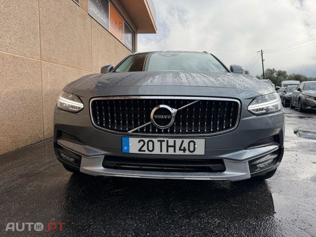 Volvo V90 Cross Country 2.0 D4 Pro AWD Geartronic