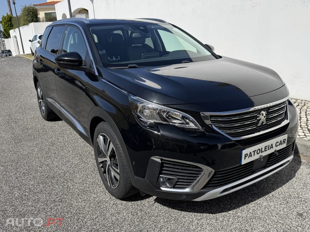 Peugeot 5008 1.2 PureTech Allure Pack