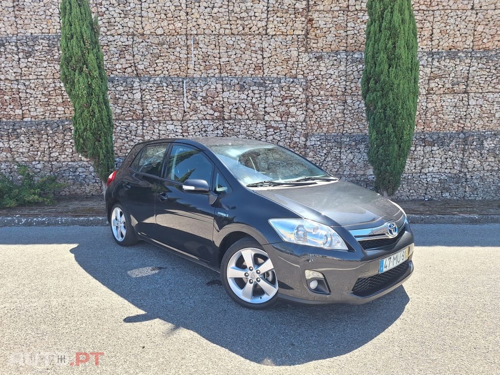 Toyota Auris 1.8 HSD P.Te.+JLL17