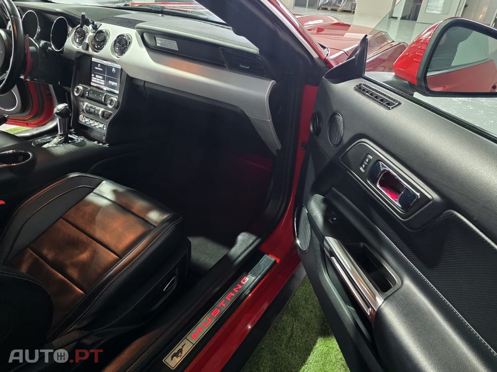 Ford Mustang 2.3i EcoBoost Aut.