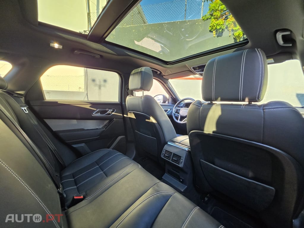 Land Rover Range Rover 2.0 P400e AWD R-Dynamic S