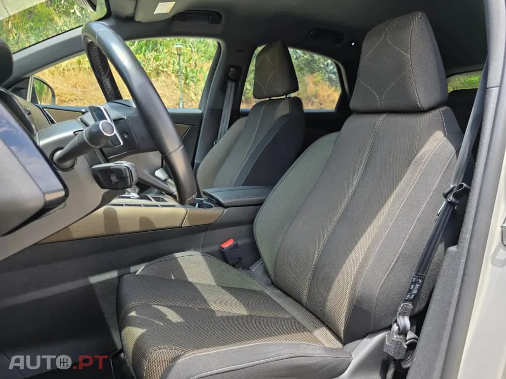 DS DS7 Crossback E-Tense Bastille+ EAT8