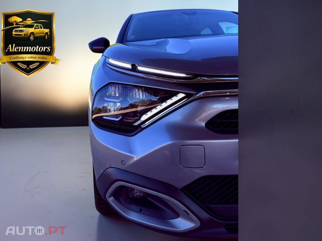 Citroen C4 1.2 PureTech Shine Pack EAT8