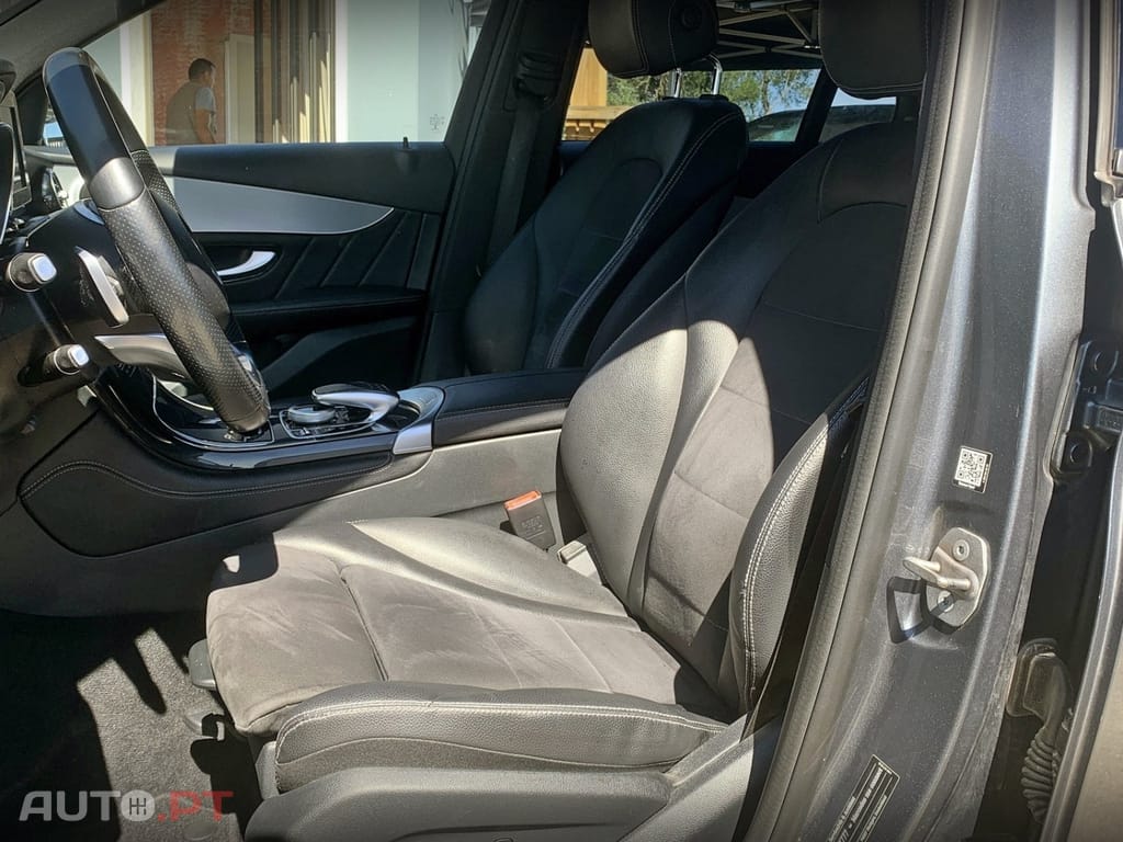 Mercedes-Benz GLC 220 d 4Matic 9G-TRONIC